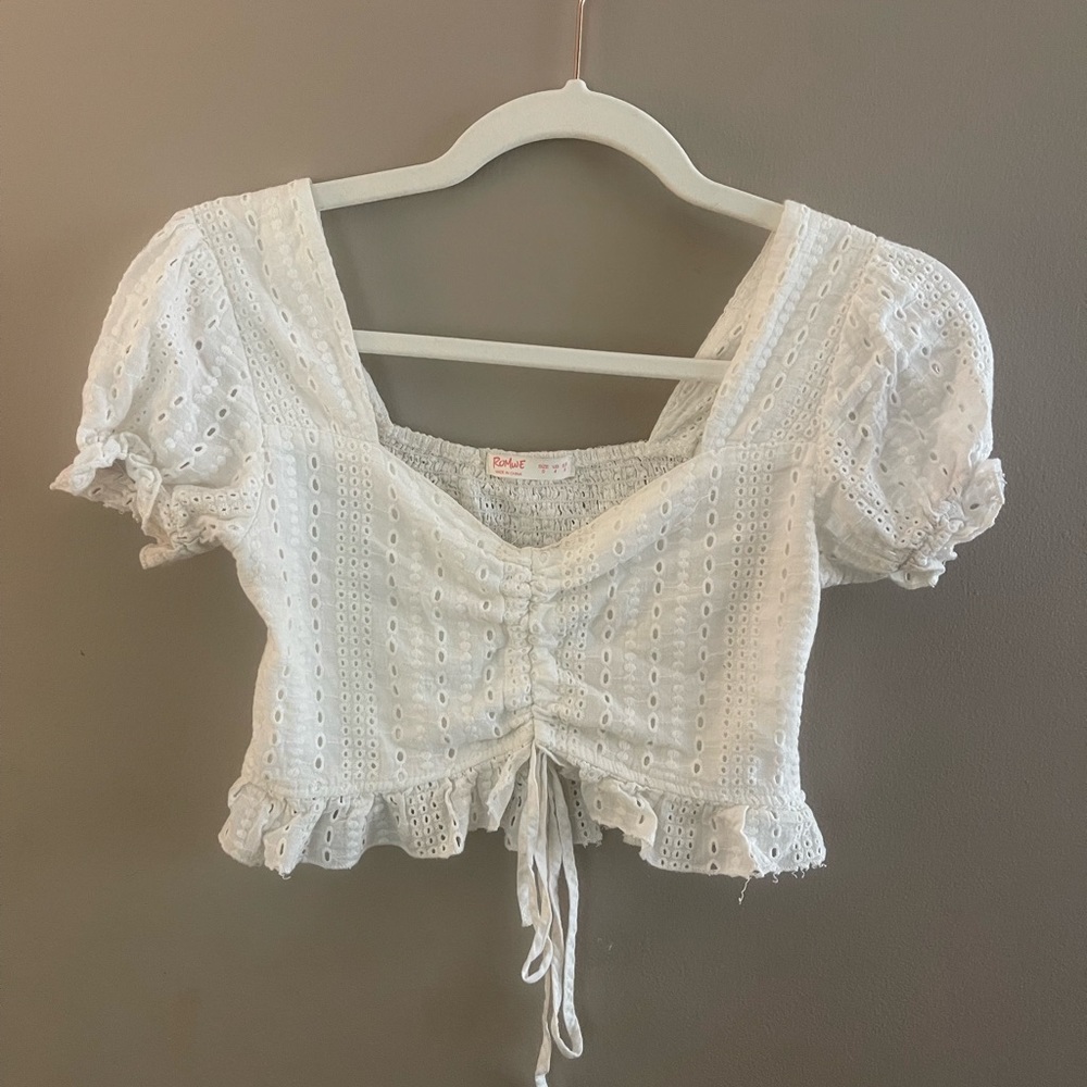 White Lace Short Sleeve Crop Top